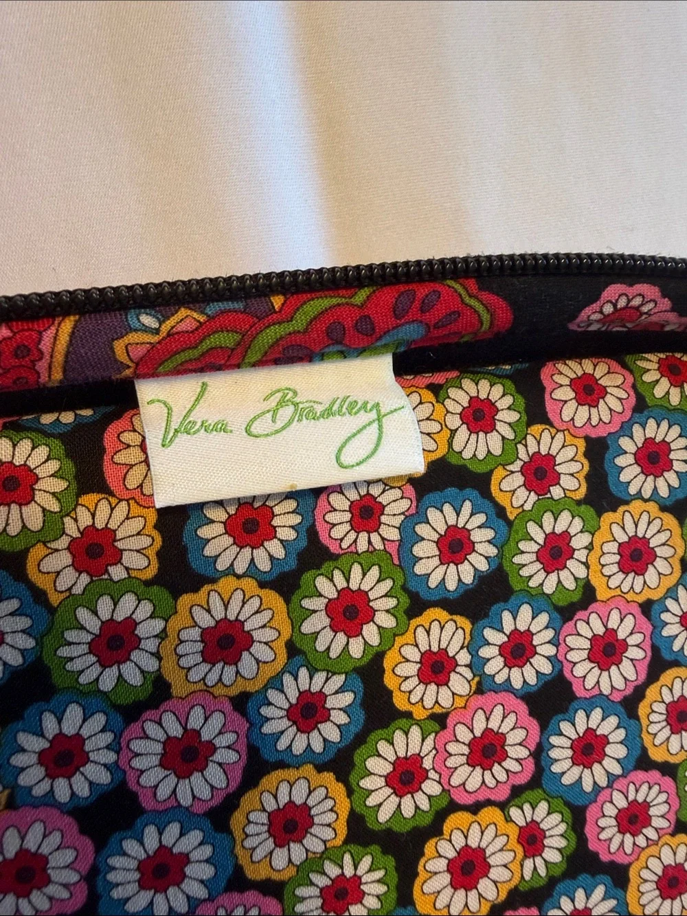 Vera Bradley Retired Hard Sided Laptop Case Shoulder Strap Symphony in Hue